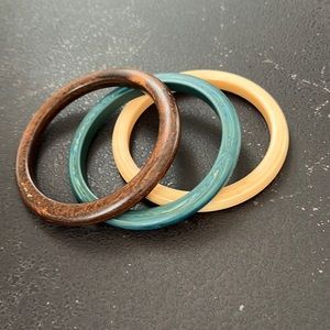 Vintage 80s Plastic Bangles, Set of 3